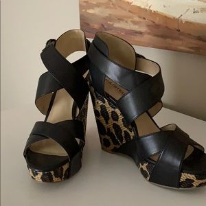 Unlisted by Kenneth Cole leopard print heels. EUC